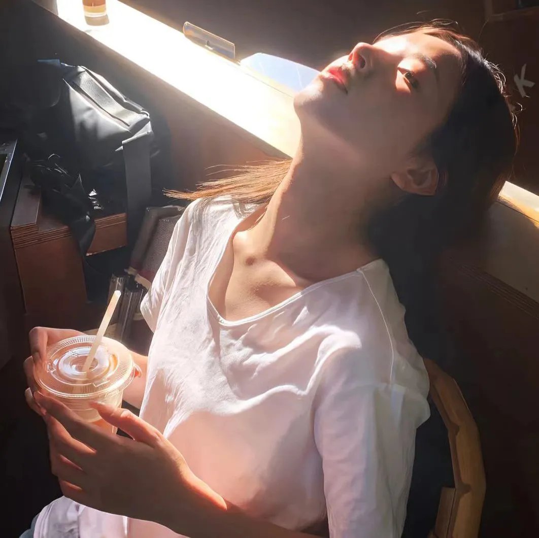 干了这碗人间烟火海报